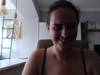 I am a nice person, sociable, with  a great sense of humour , i like to make a lot of friends and be surrounded by great people.Come talk to me and let