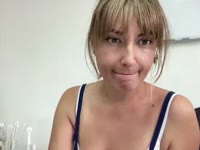 Perfect on all sides .Brain, Eyes,Legs, Bum...❤️
Only here - good music, a nice girl, a little humor and flirting)come to get acquainted❤️