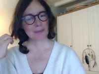 Fresh Mint Tea — recipe.
You’ll need:
A handful of fresh mint leaves. Hot water, just shy of a boil. A drizzle of honey, if you like it sweet. Optional: a slice of lemon, for that teasing sharpness.How to make it:
Start by waking the mint.
Don’t rush it — roll the leaves gently between your palms until their perfume rises.
Lay the leaves in your cup or teapot.
Pour the hot water — slowly.
Watch it swirl.
Wait. Three minutes. Maybe four.
Taste.
Sip it slowly.