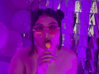 camgirl fingering wet pussy AnnaBeltrann
