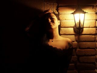 voyeur cam IzzaBellaNova