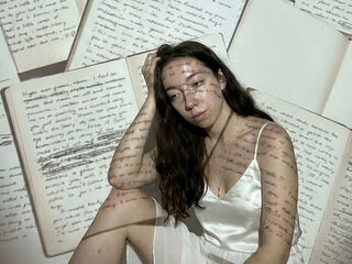 online chat LilyWhitman