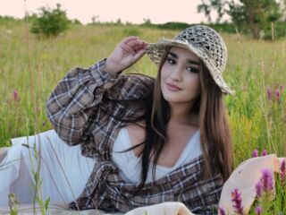 naked cam girl picture LindeWhite