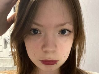 beautiful camgirl MatthewDonkor