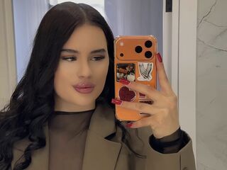 camgirl playing with dildo MilaCrew