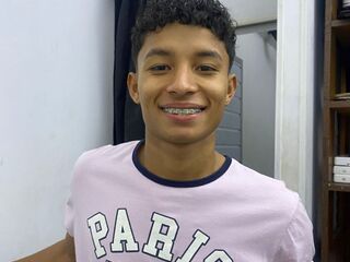 TonyVery