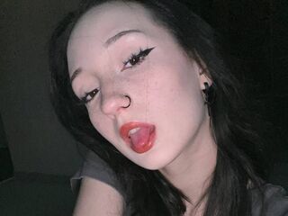 cam whore live AccaBelow