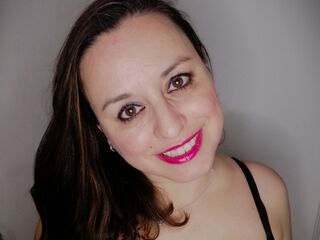 show live AdelaAlbaNatural