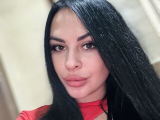 hot camslut Adryenna