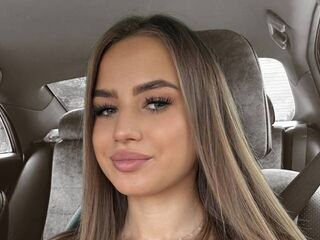 fingering webcamgirl picture AliceCire
