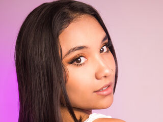 hot chatroom AmelieColman