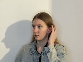 anal web cam sex AmiEllert