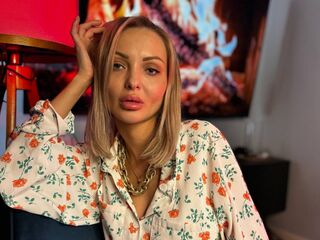 live free chat AmityHarwick
