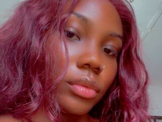 naked girl with webcam masturbating AniMaculey