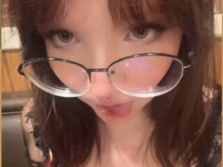 chat room live show AnnGibson