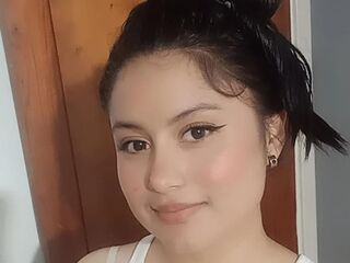 nude webcamgirl pic AnyWein