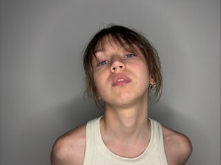 nude cam photo AraBarks