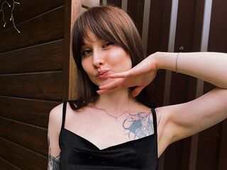hot chatroom BellaMirage