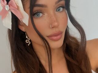 cyber sex chat BellaSophiaSky