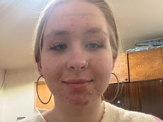 beautiful girl cam BettinaGoeppner