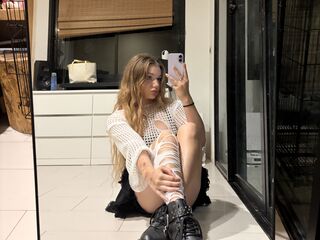 naked webcamgirl video BrandiStover