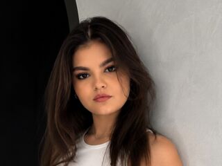 girl topless BridgetteBloome