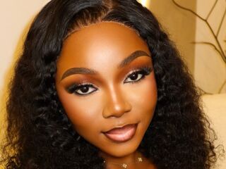 camwhore spreading pussy CassieCee