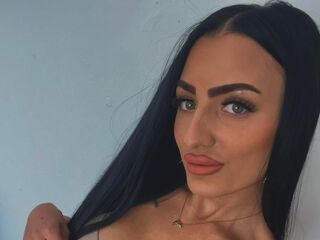 free webcam chatroom CassyRoss