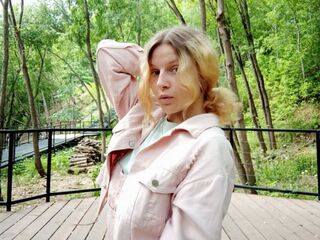 chatroom webcam pic CelesteForman