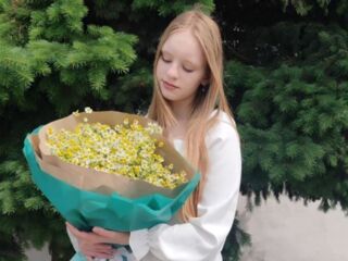 jasmin nude chatroom ChristieBrozyna