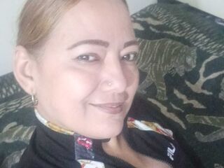 hot cam girl masturbating ClauTaylor