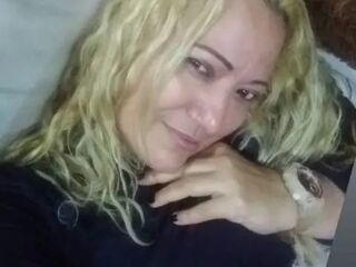 sexy camgirl chat ClauWhite