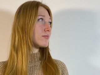 webcam girl chatroom CoreenShimkus