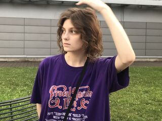 camgirl live porn cam CorinneKeidong