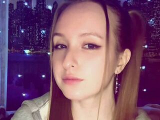 adult web cam chat room CortneyMoran