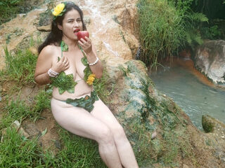 camwhore fingering pussy CrystalLara