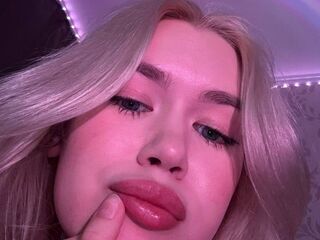 adult cam chat room CrystalWest