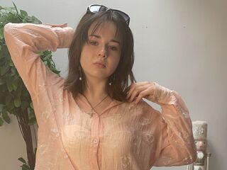 hot cam CweneClose