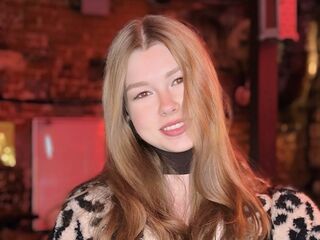 Kinky webcam DainaThroneberry