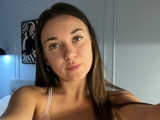 cam girl playing with vibrator DariaMarchenko