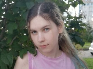 live cam girl picture DeidreSarin