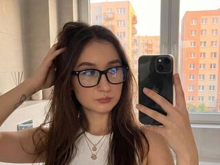 nude gamgirl DenaGaters