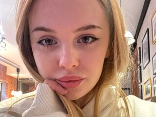fingering girl cam DevonaBradner