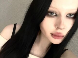 nude webcamgirl pic DonaRoberts