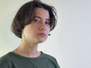 camgirl masturbating with vibrator DoreenTovrea