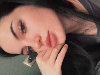 hot webcam slut DorettaGirling