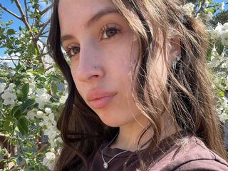 erotic cam video ElizabethJager