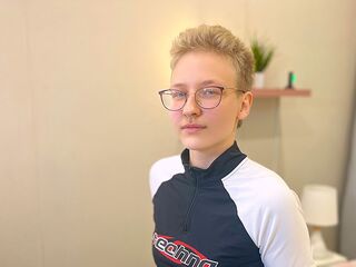 naked camgirl EllaPeres