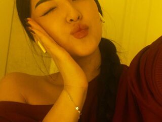 camwhore masturbating with vibrator ElleJacksonn