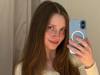 shaved pussy web cam EmmaSagge